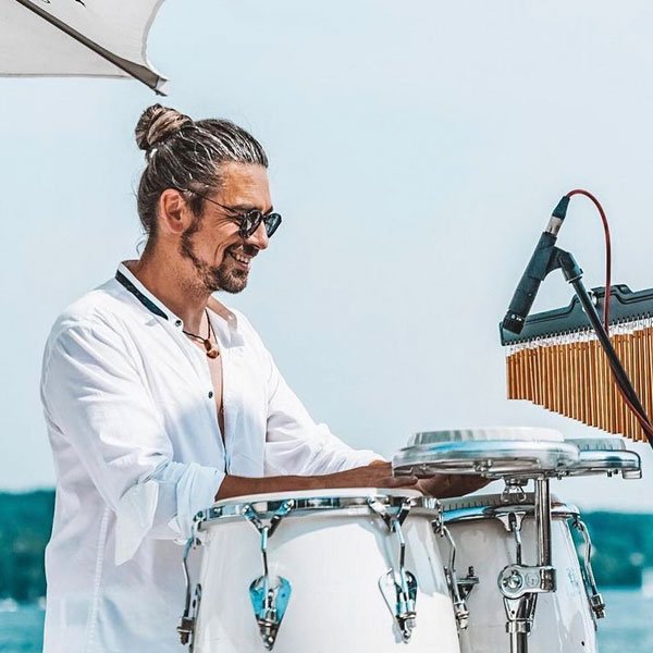 Soundshine Live Band Mallorca Drums Bernd.jpg